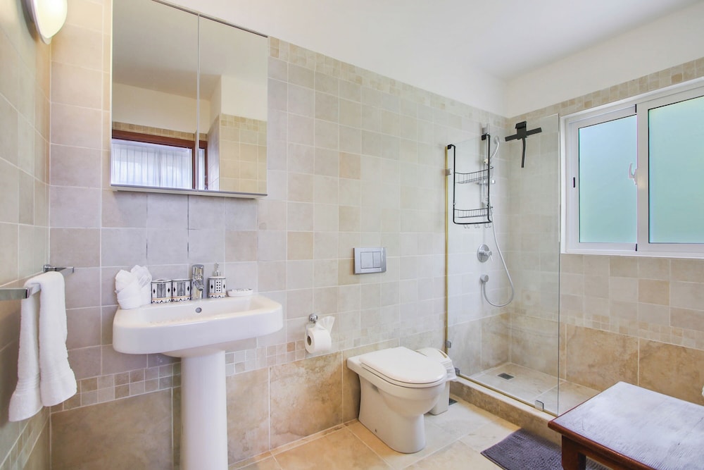 Golf Villa in Bavaro - Pool, Jacuzzi, Staff