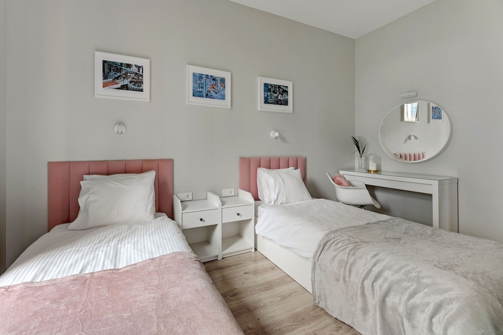 Welcome Apartment - CityFlow view 5