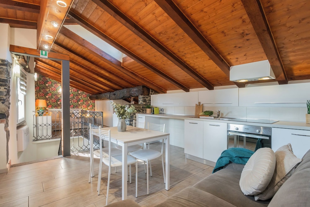 Domus in Como by Rent all Como