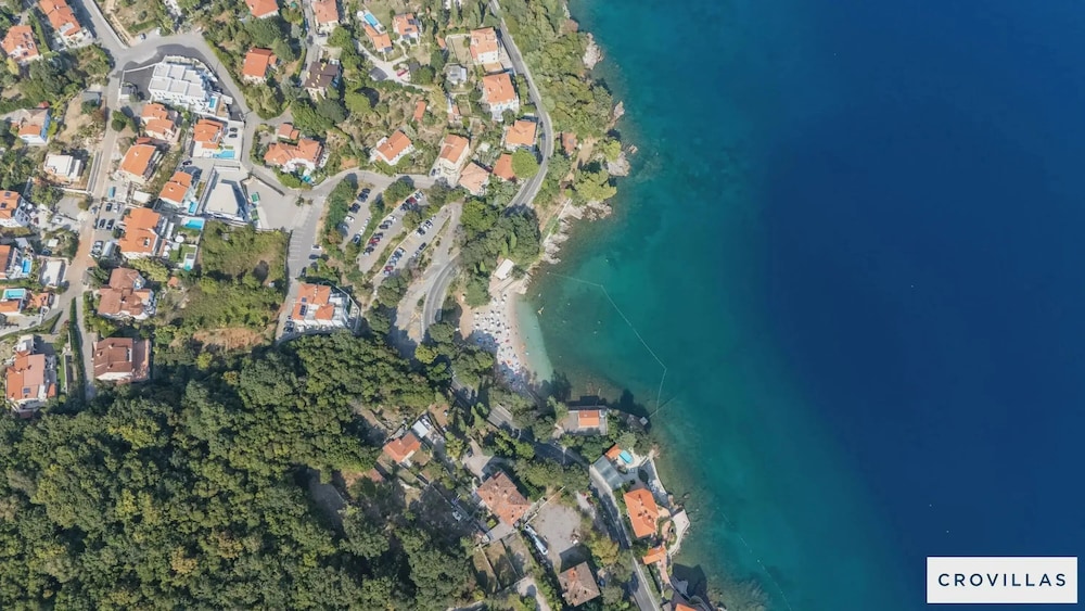 Villa Lauriana Nearby Opatija - Crovillas