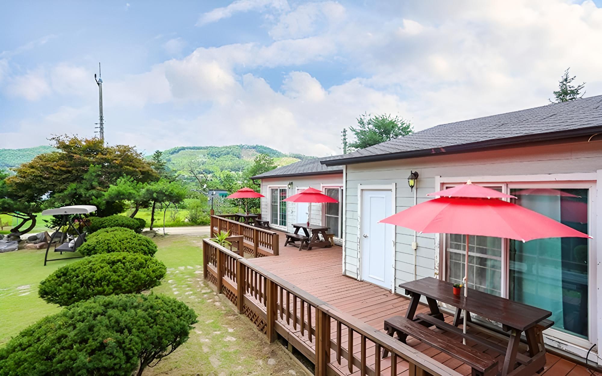 Yangpyeong Moegaram Pension