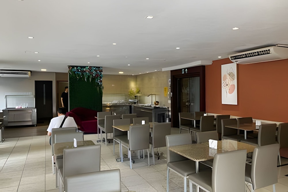 Hosts BR - Flat Vista Mar no Meireles