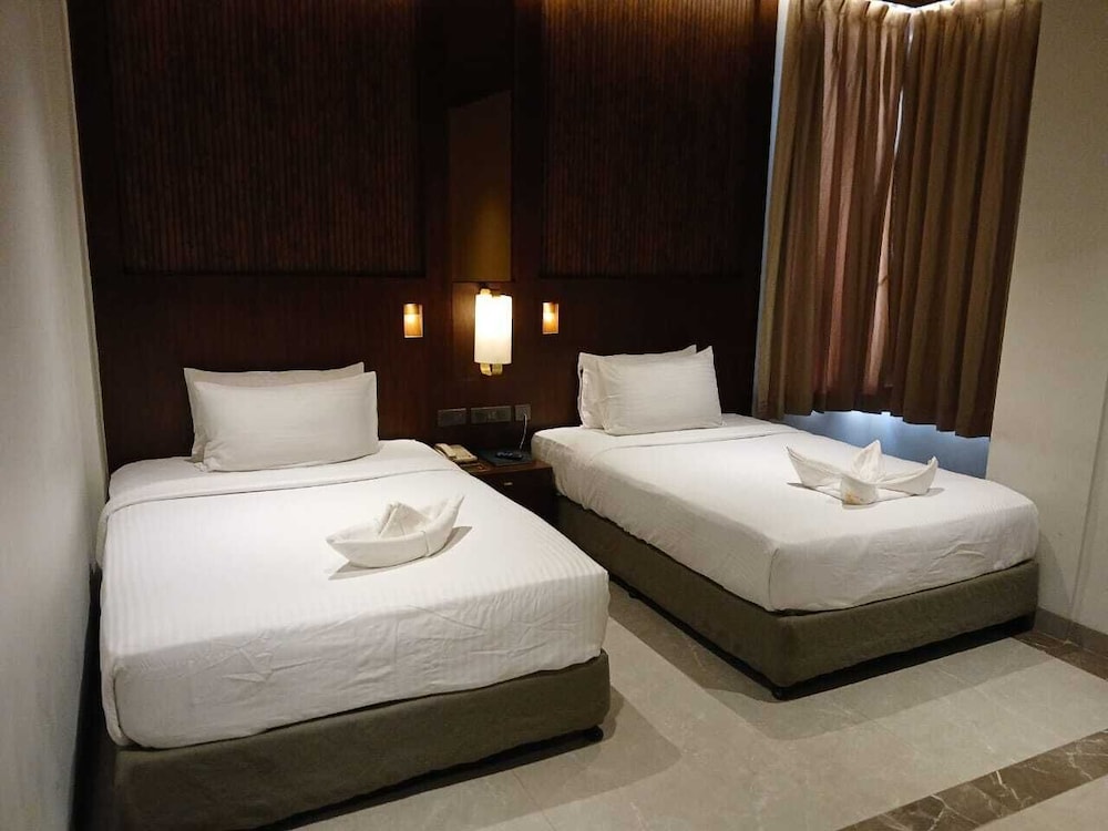 The Golden Tree Hotel