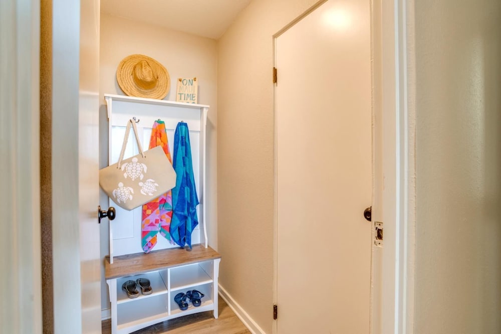 Kapalua Golf Villas Large Bedrooms KBM Resorts Large Bedrooms 4 Units, 5 Bedrooms Ml-2399