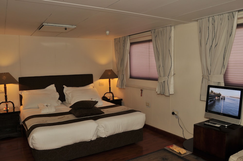 MS Alexander The Great Nile Cruise