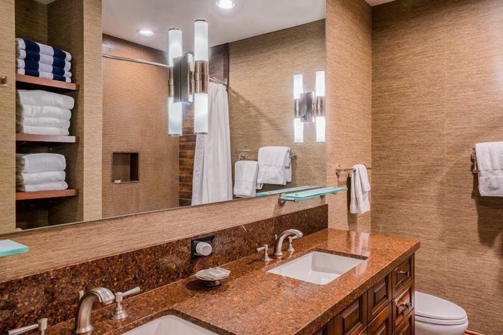 Beaver Creek Village Ski In, Ski Out 3 Bedroom - Property Image 1
