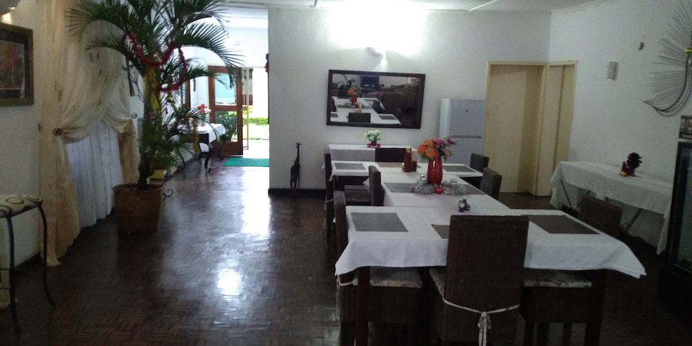 Kuku Royal Lodge