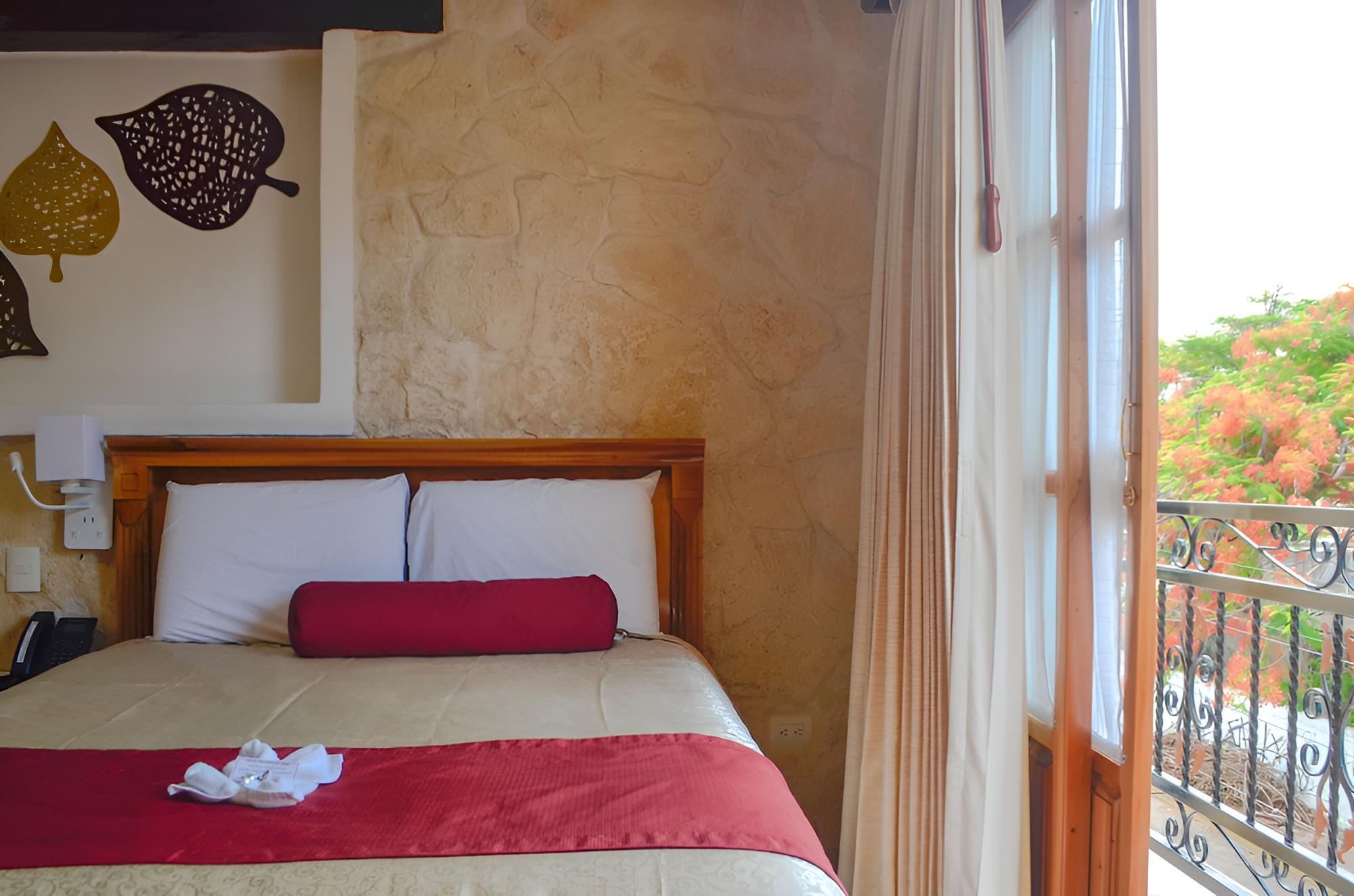 Cancun International Suites