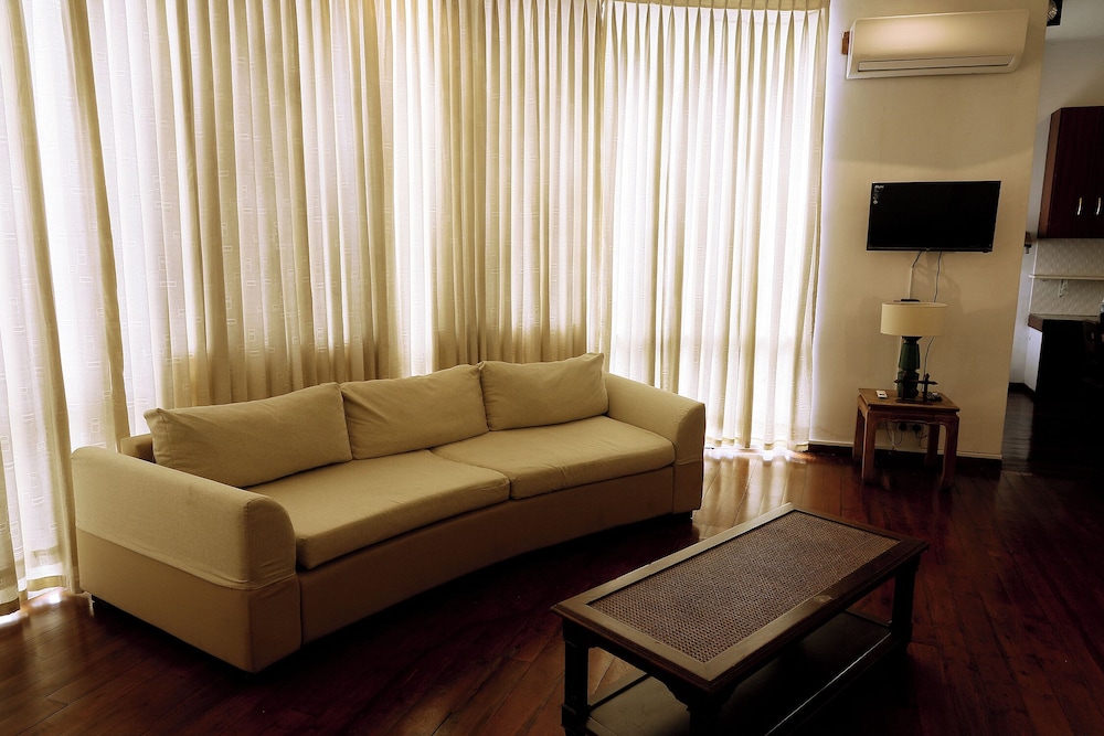 Colombo 7 Horton Residence