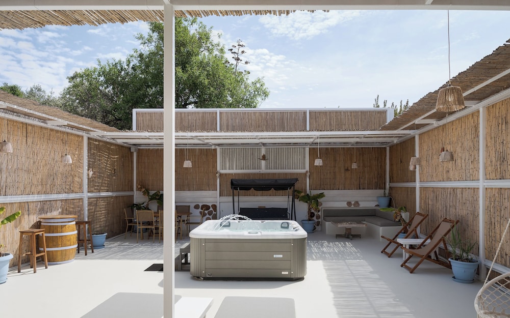 Porfyra Suite 1