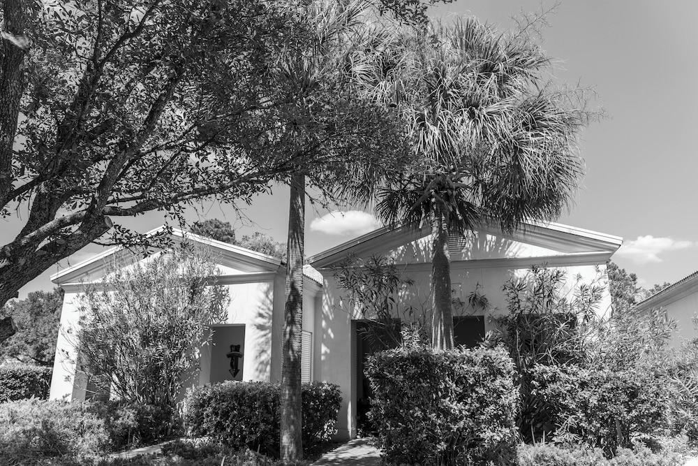 The Villas at McCollough