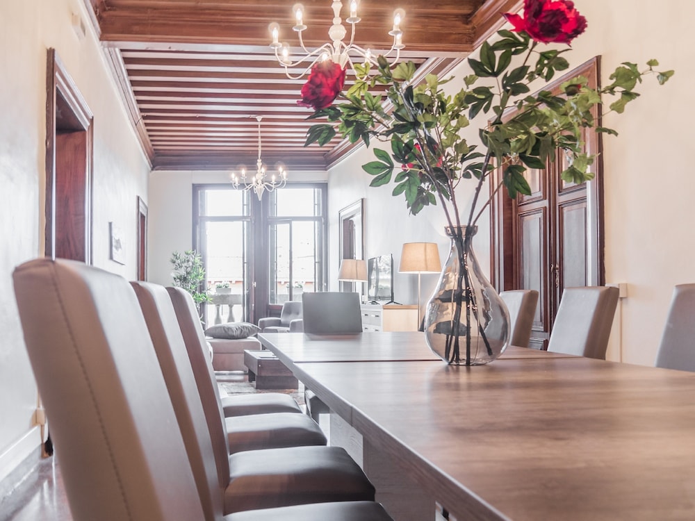 meeting & event spaces