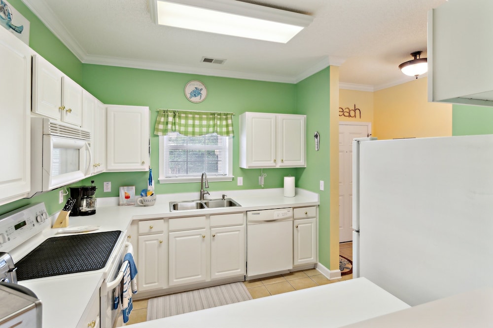 Havens On The Nine 2 Bedroom Condo