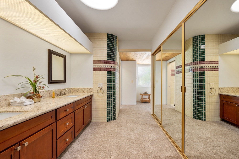 Alii Hale 4 Bedroom Home
