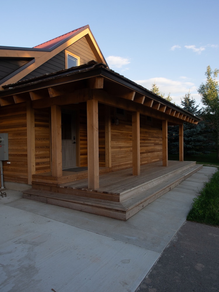 Grand Lodging Company view 4