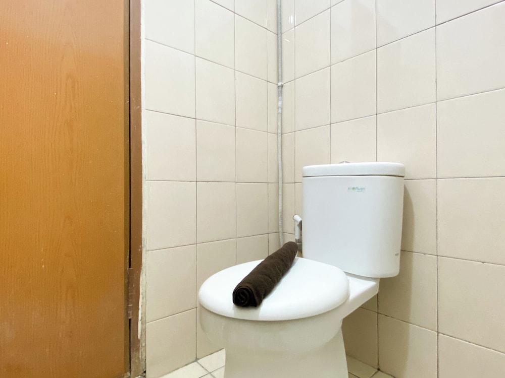 Good Deal And Homey 1Br Tifolia Apartment