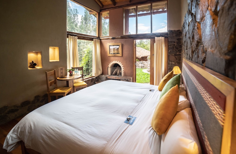Sacred Dreams Lodge