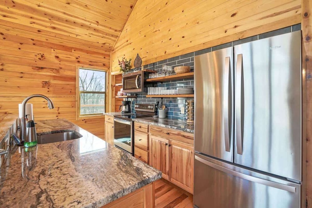 Fern Woods A Modern Take on Hocking Hills Cabins