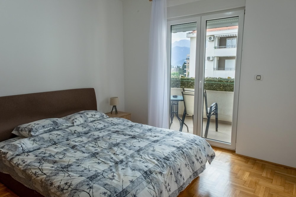 Chic Flat With Balcony Near Beach in Montenegro view 3