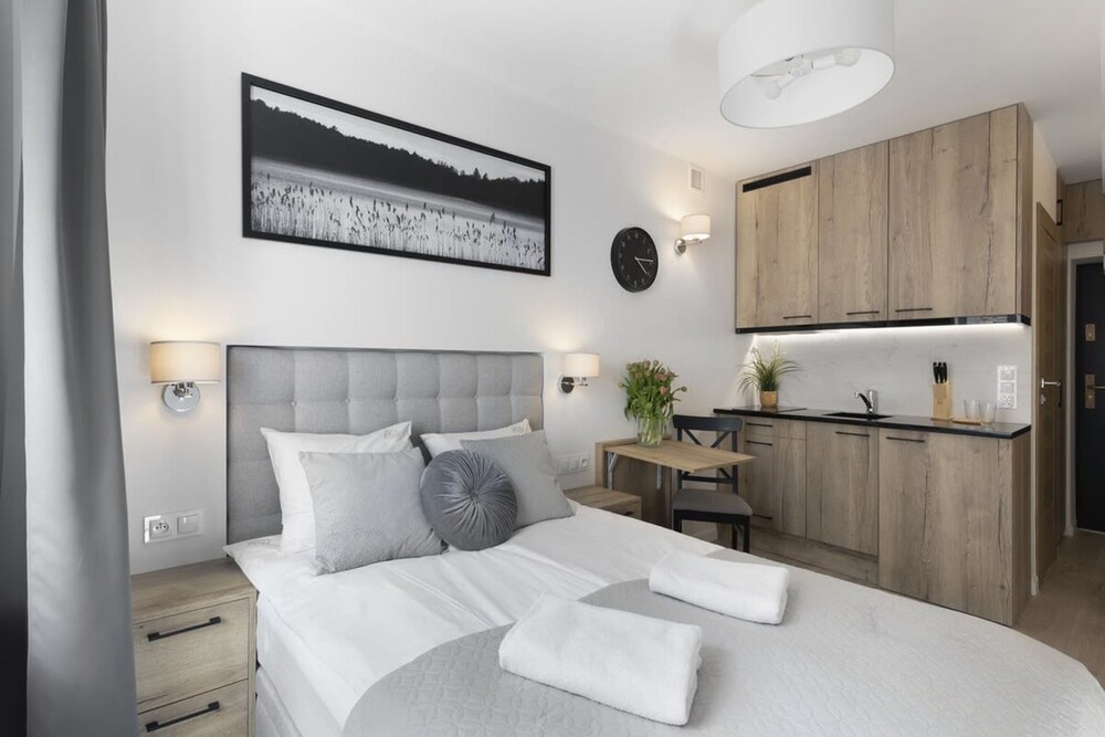Elite Apartments Cozy Studio Old Town View