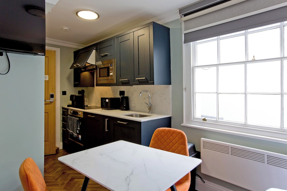 Imperial York Street Apartments