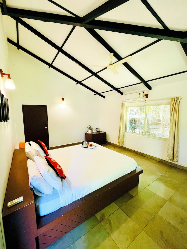 The Hideaway Hosur