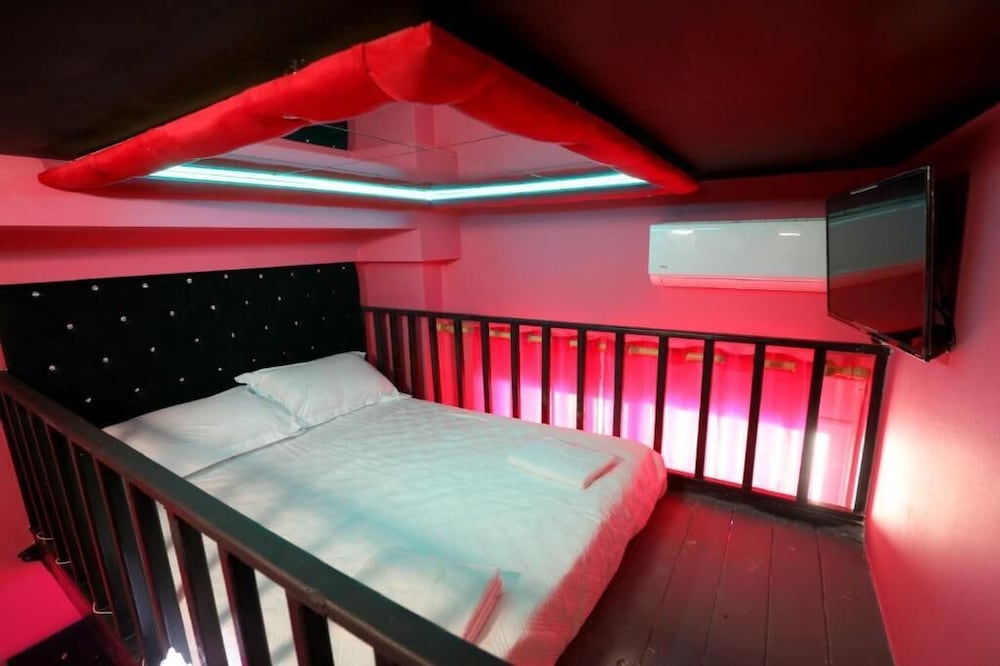 Romance Apartment