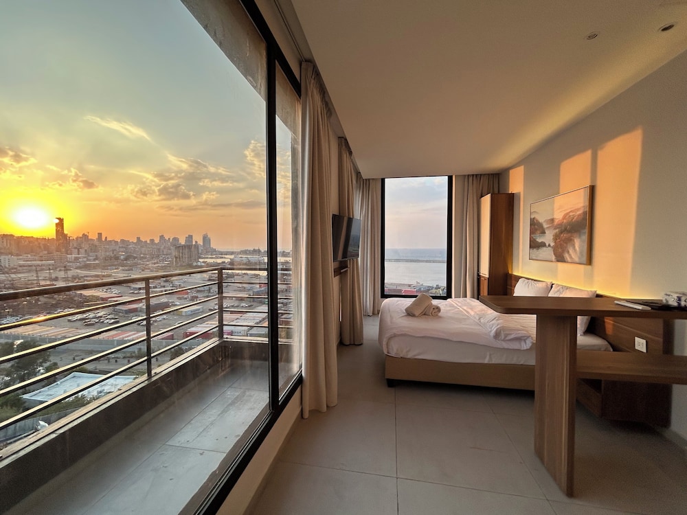 Gate 9 Tower -Studios & Apts Mar Mikhael