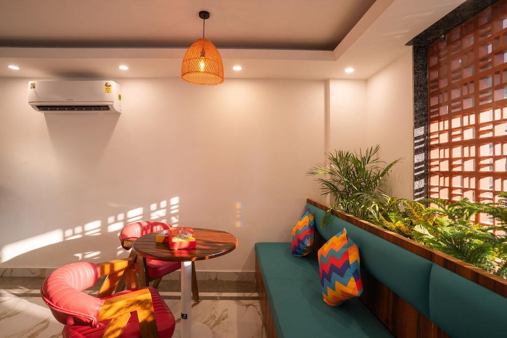goSTOPS PLUS Gurugram, Baani Square