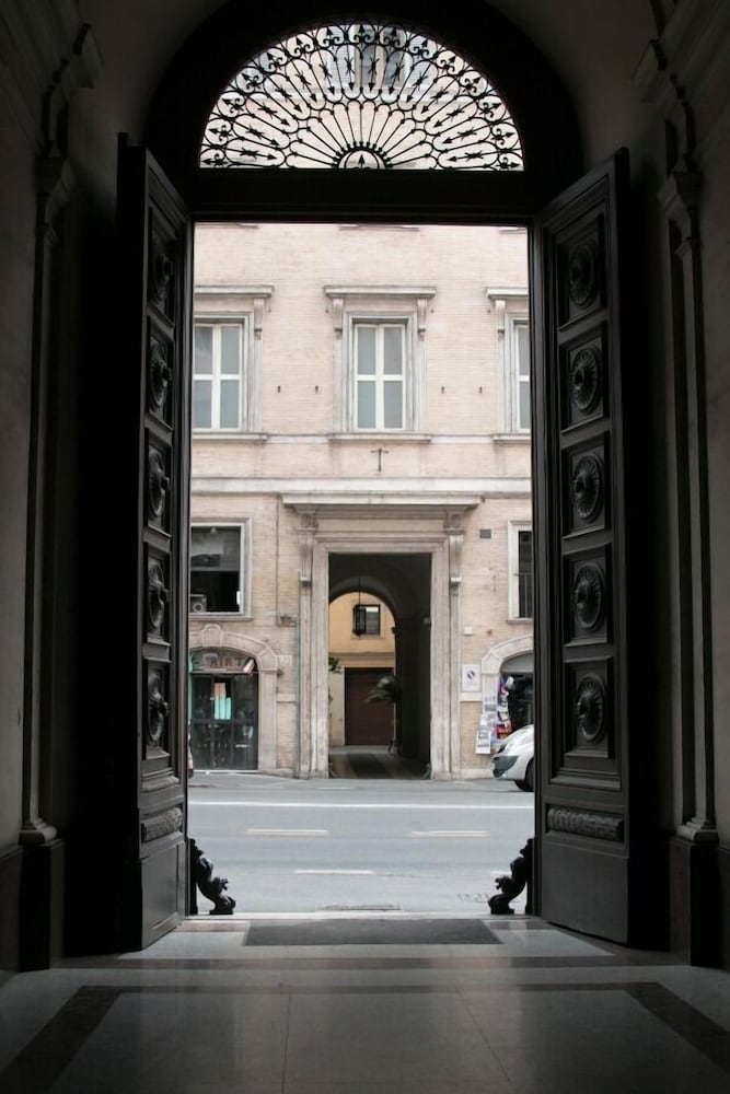 Hemeras Boutique House Aparthotel Pantheon