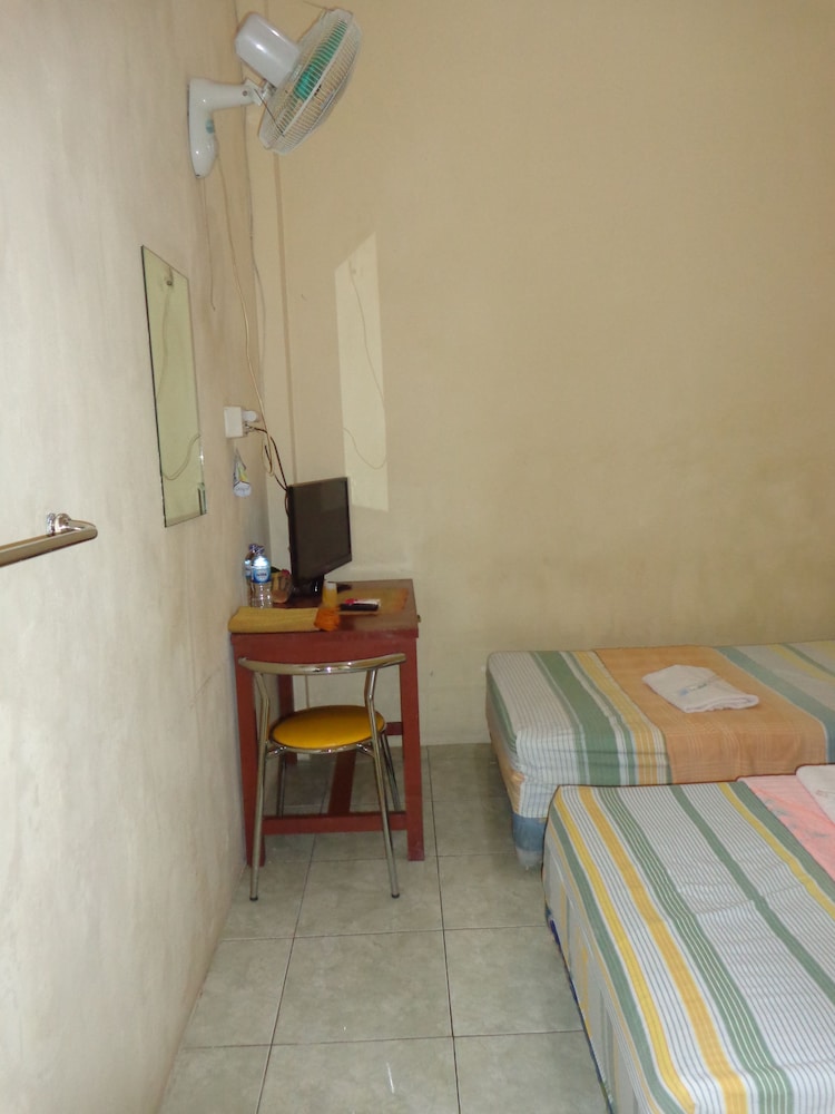 Photo 12