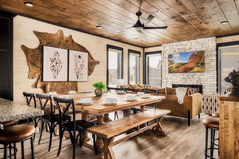 Smith Creek Reserve Luxury Cabins
