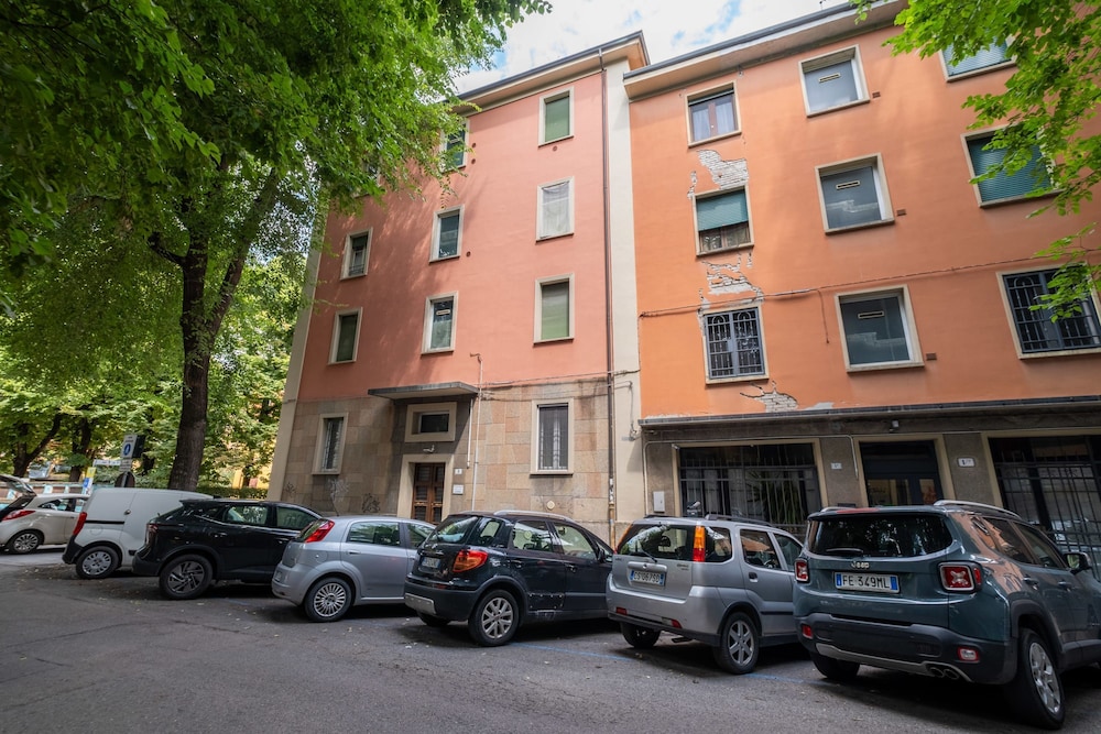 Casa Due Agosto Sleek and Central
