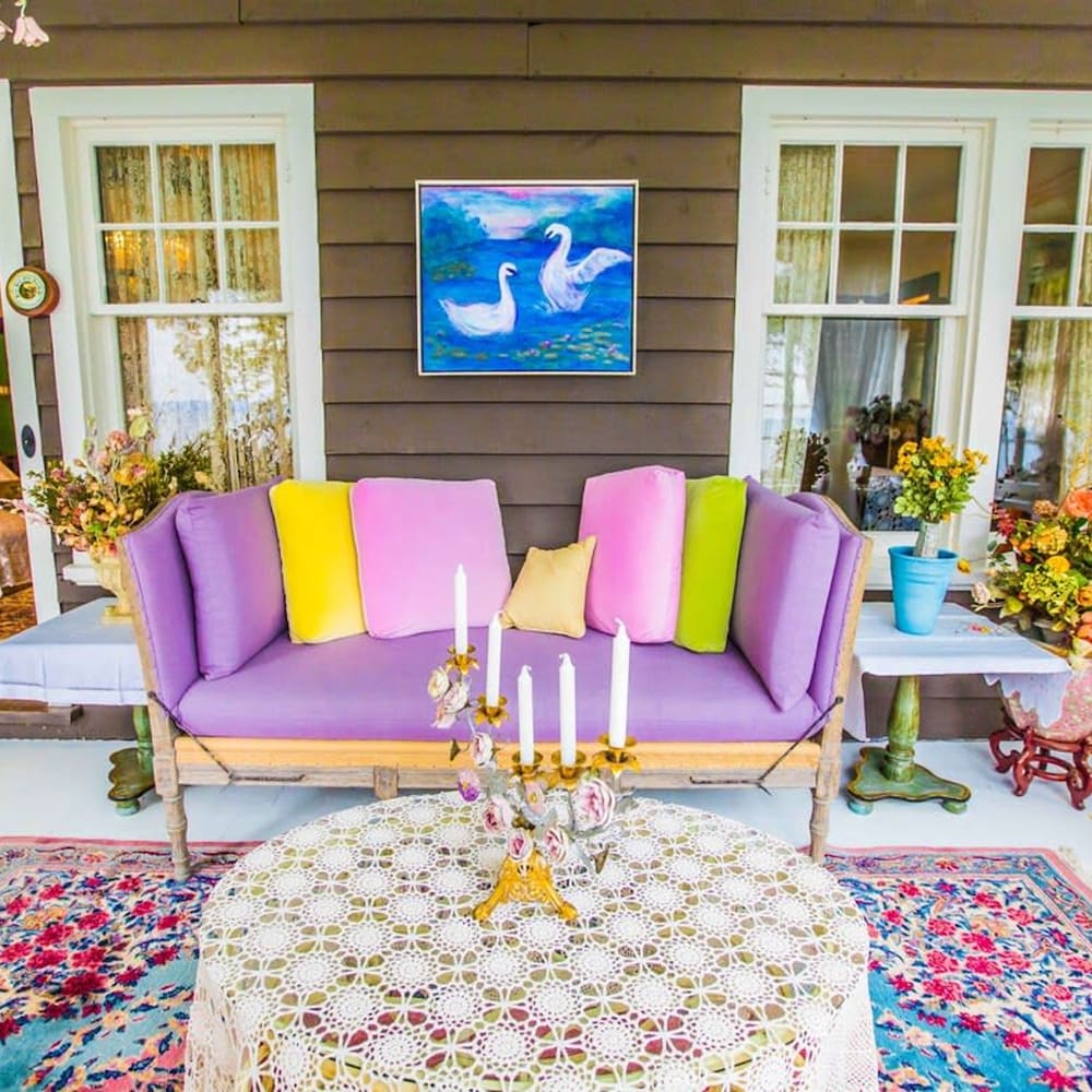 Luxury Waterfront Fairytale Home -carmen Elisabeth