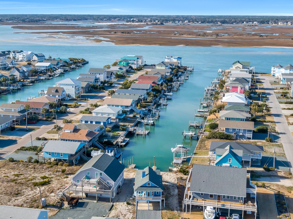 The Last Dollar Cottage by Topsail Realty