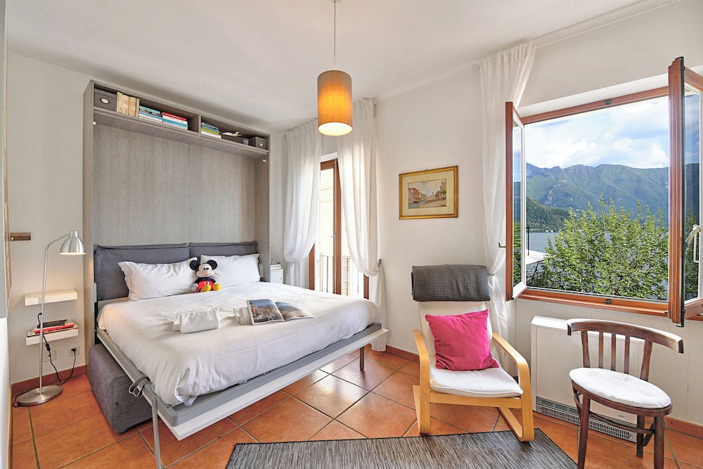 Residenza Lungolago Melide