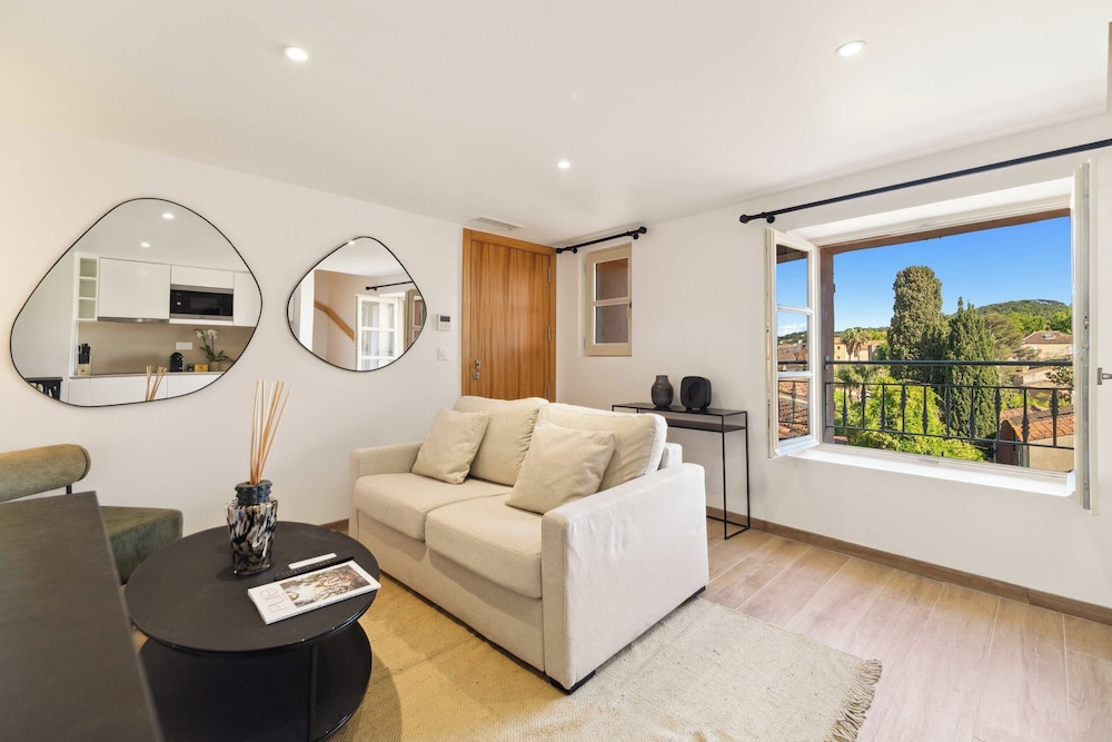 Modern Flat -1bdr/4p- Saint-tropez