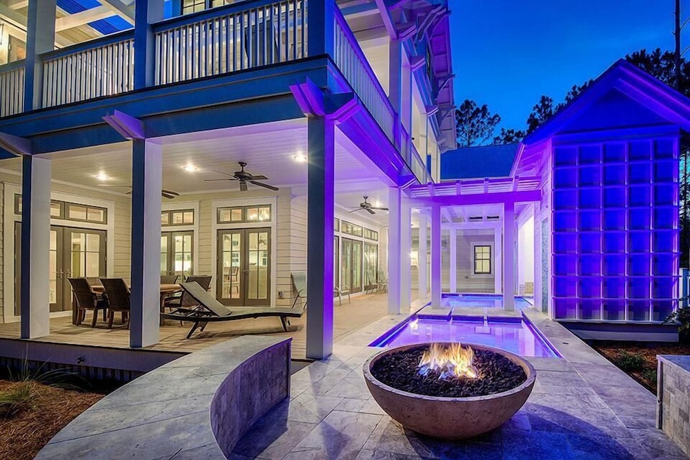 WaterColor Reunions 7 Bedroom Holiday Home by Five Star Properties