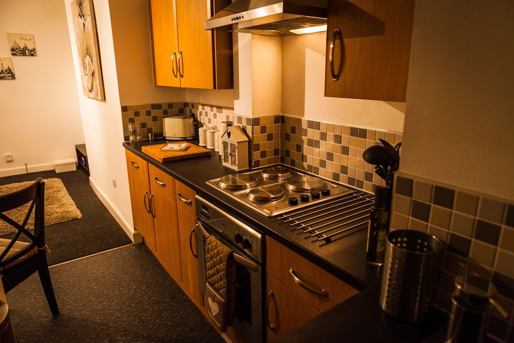 Station Suite - Simple2let Serviced Apartments