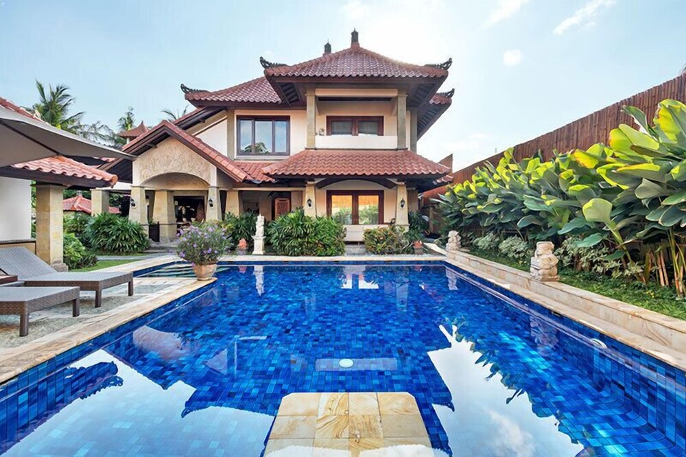 villa deh simba at seminyak oberoi view 4