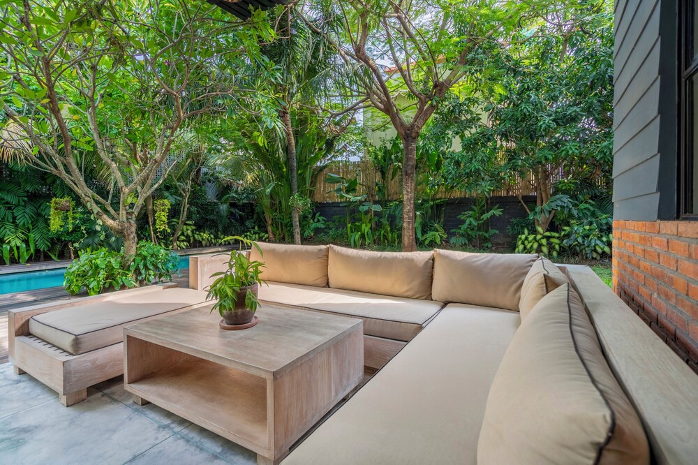 Bon Ton Villa By Betterplace