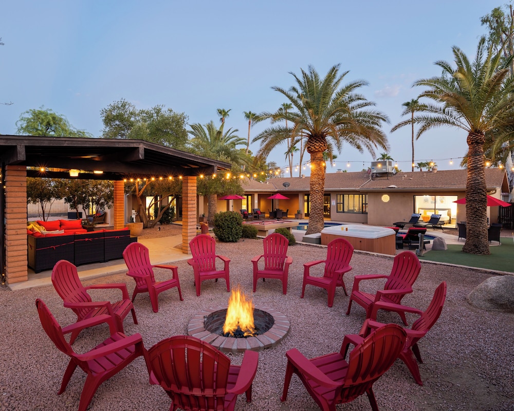 Sunset Palms-pool, Spa & Sports Court-scottsdale