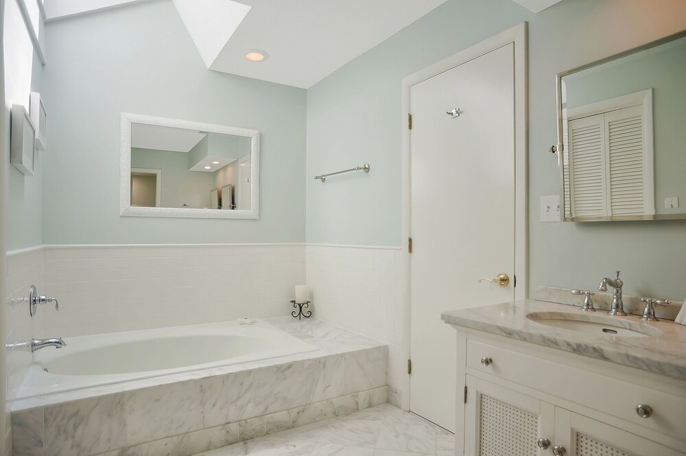 2449 Inland Harbour at The Sea Pines Resort