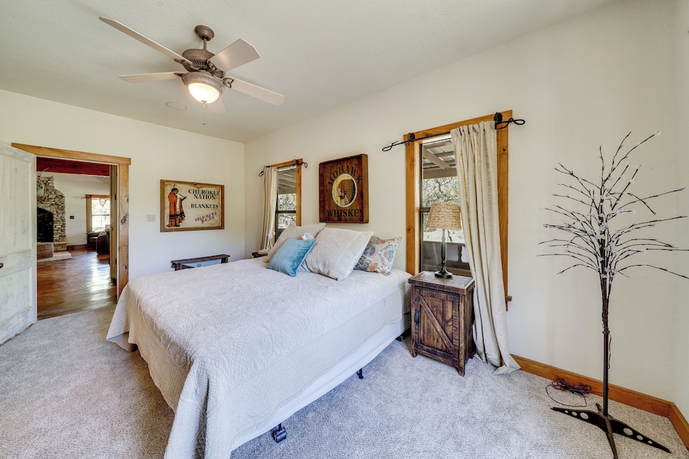 Swim, Hike & Unwind: Serene Hill Country Retreat