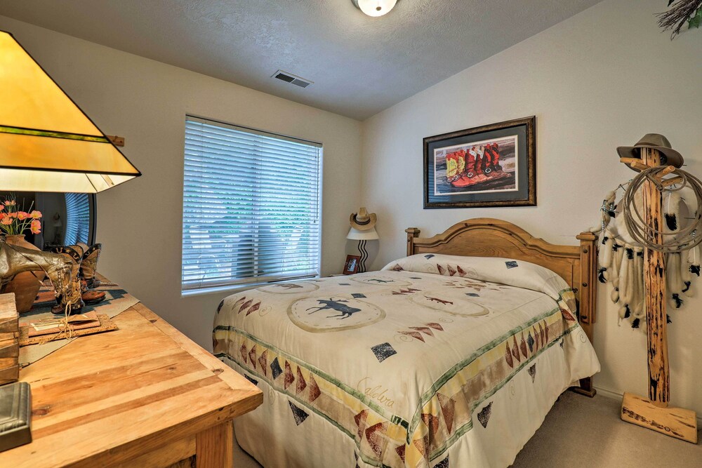 St. George Townhome w/ Patio - Near Natl Parks view 5