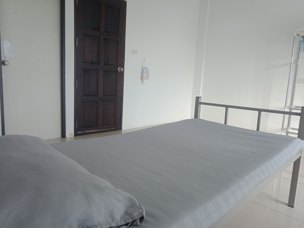 Mangkonlay Hostel Krabi