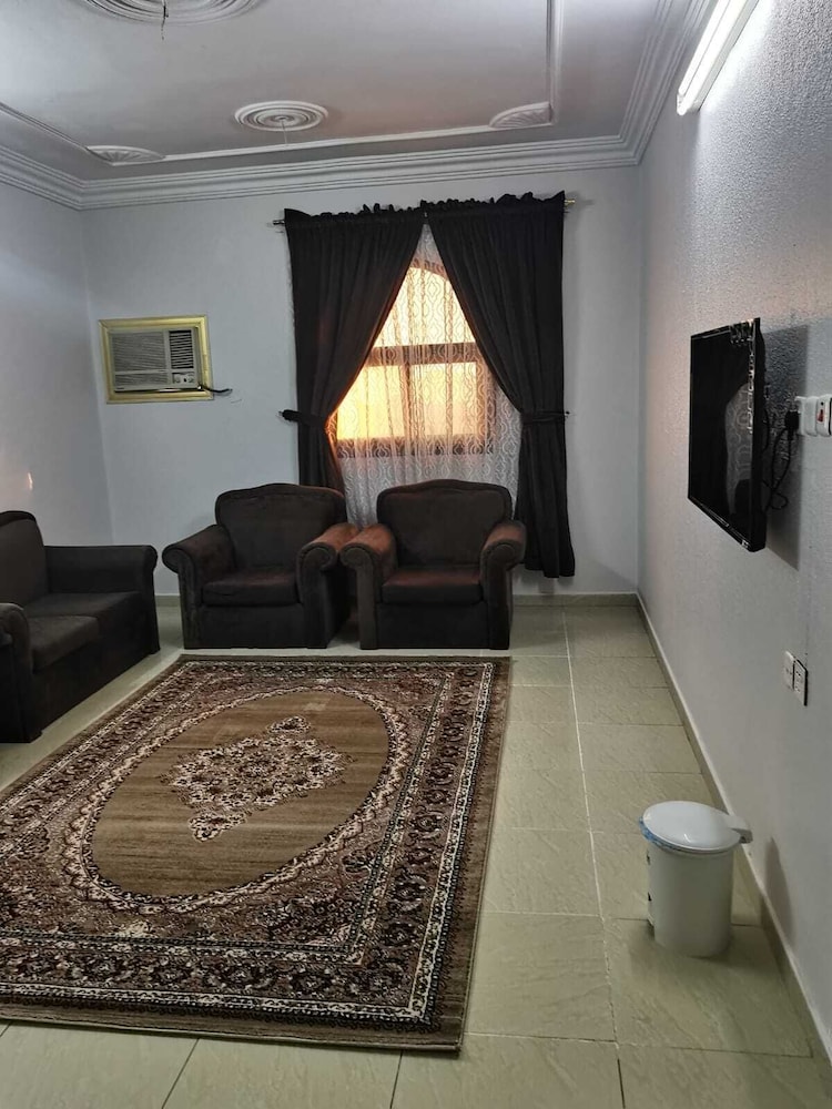 Al Eairy Furnished Apt Al Madinah 3