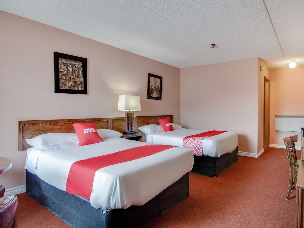 Falls Inn Near Casino Niagara By OYO - Image 5