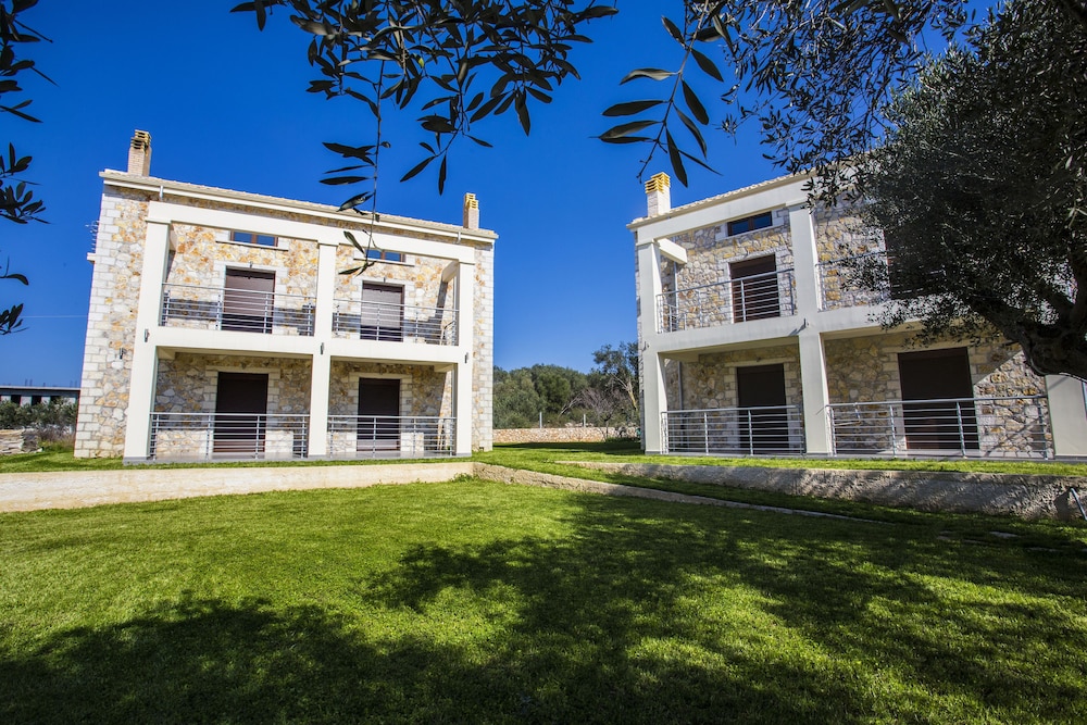 Hotel Green Hill - Image 1