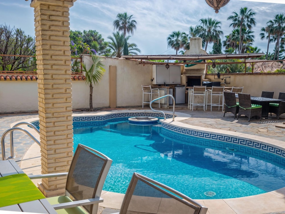 Villa Luna in Estepona